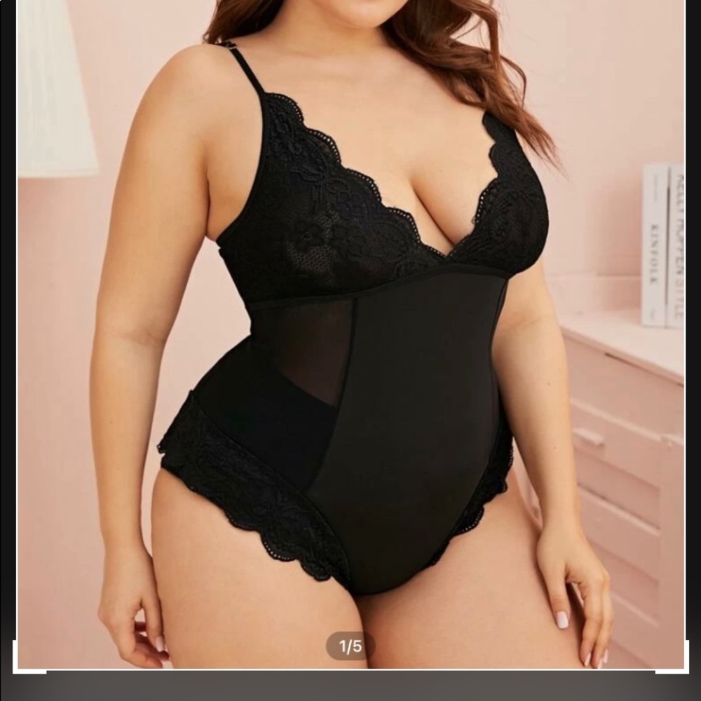 Plus size lingerie black 3x